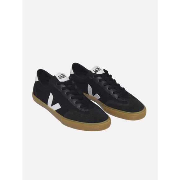 NEW VEJA unisex volley canvas sneaker shoe in black white natural